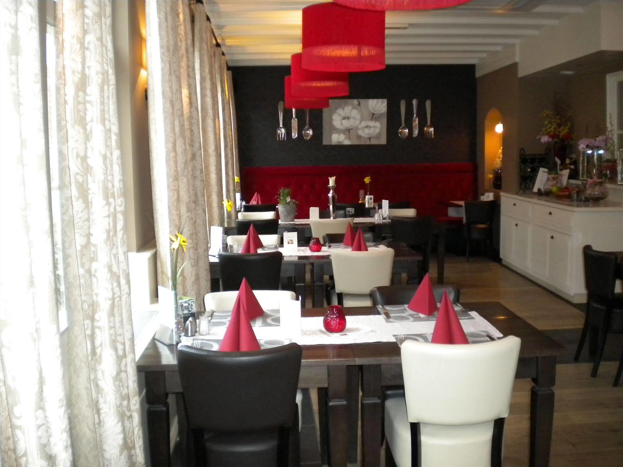 Hotel Restaurant 'T Trefpunt เมด ภายนอก รูปภาพ